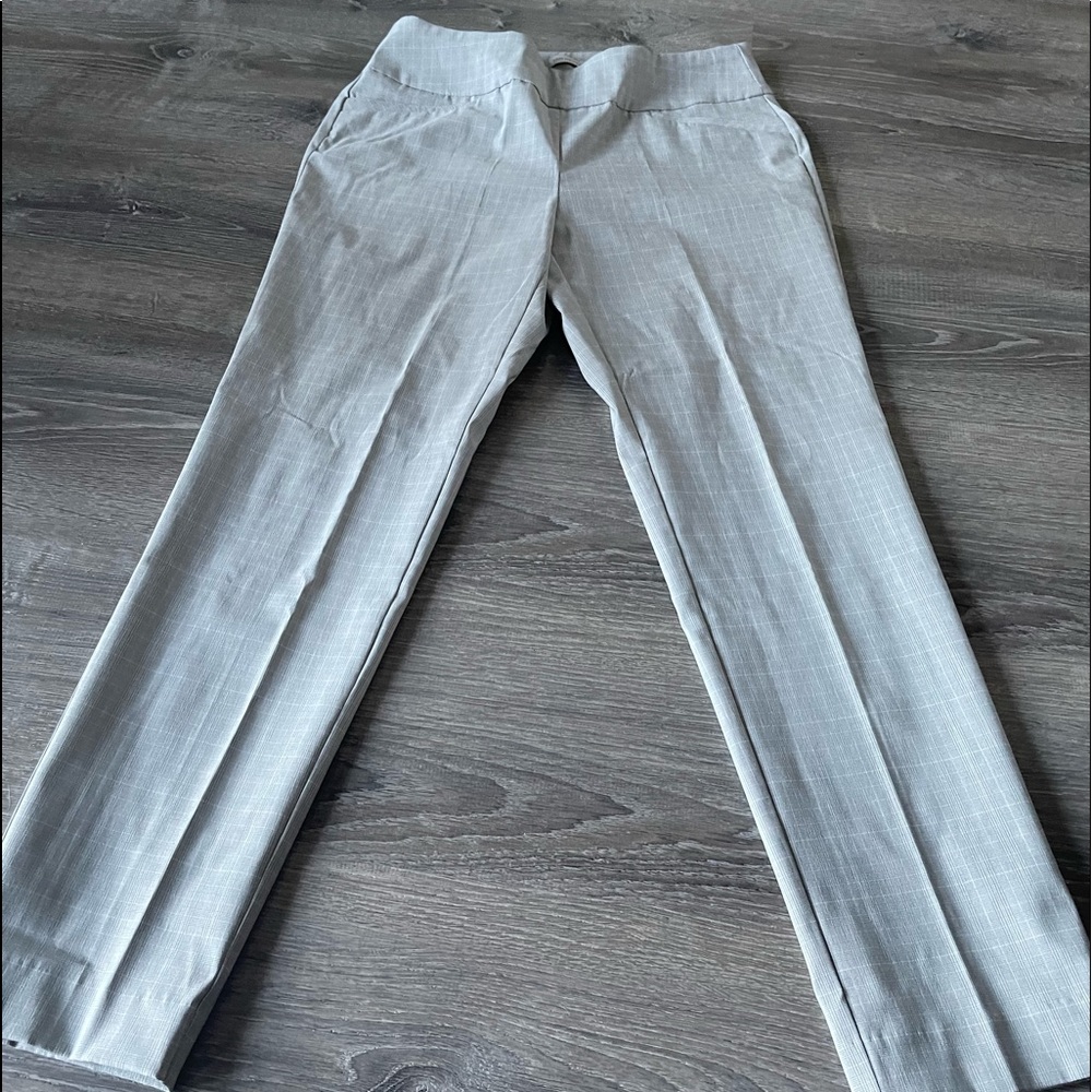 Very nice dress pants